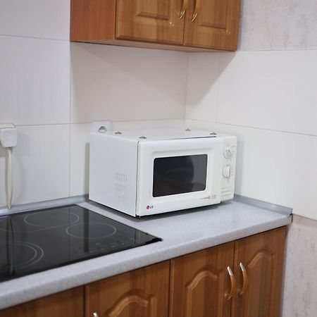 Апартаменты Возле Днепра Tscherkassy Exterior foto